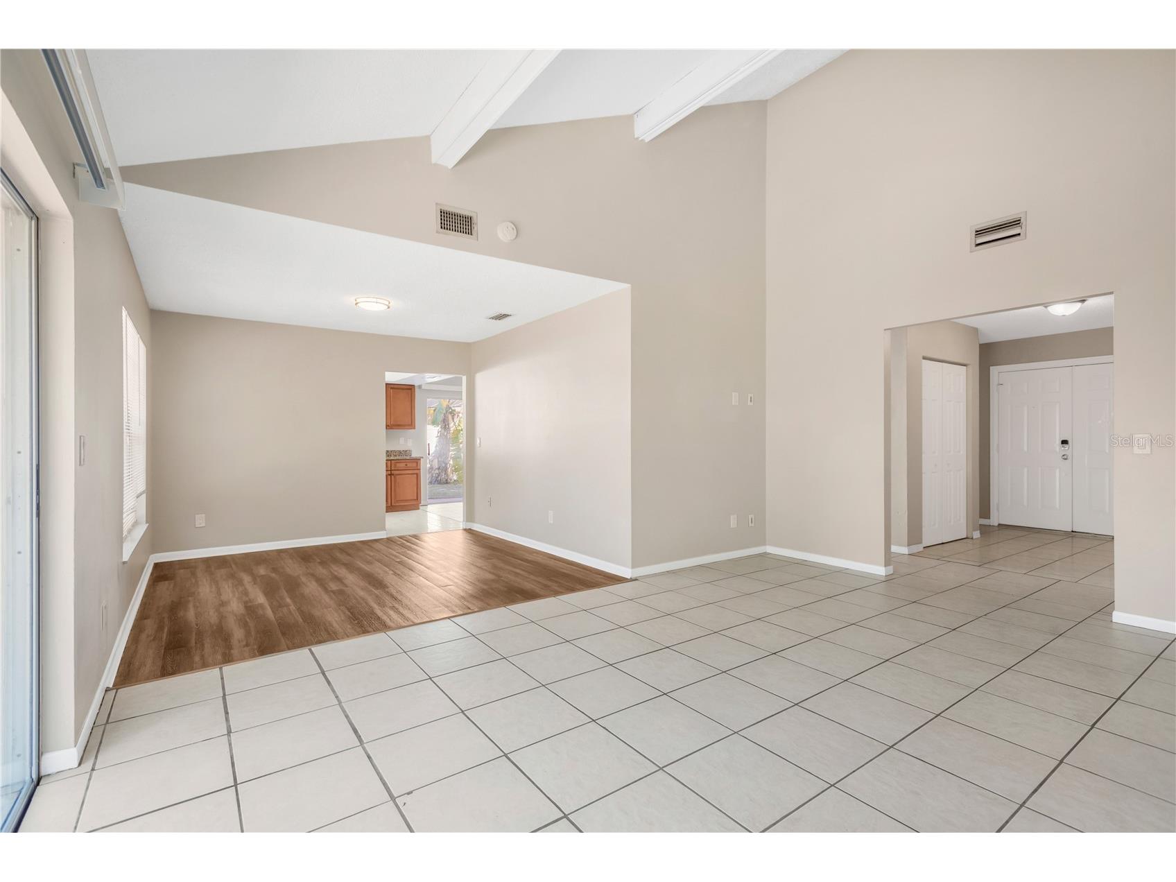 3206 Shady Glen Circle Tampa FL 33618 TB8466709 image16