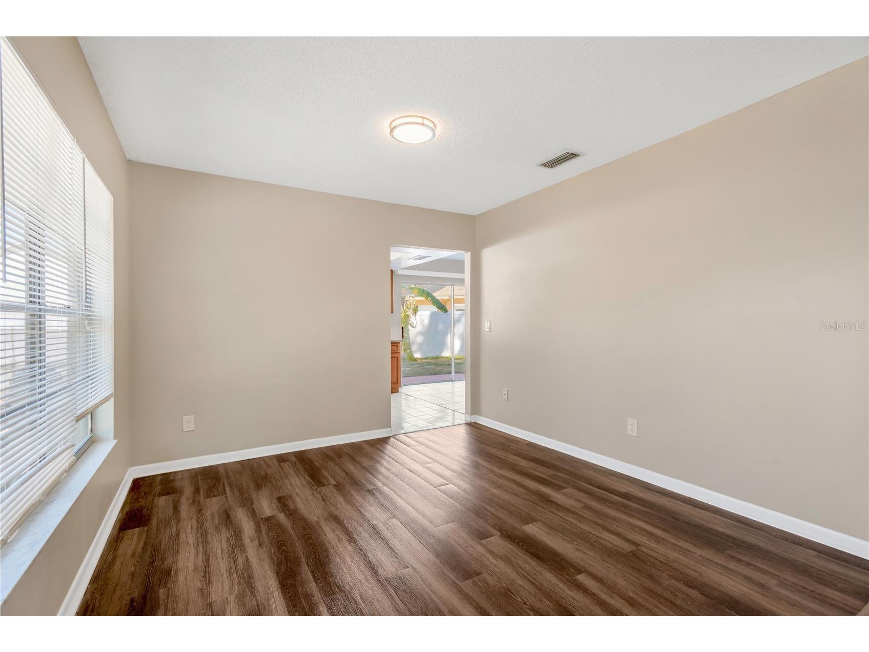 3206 Shady Glen Circle Tampa FL 33618 TB8466709 image19