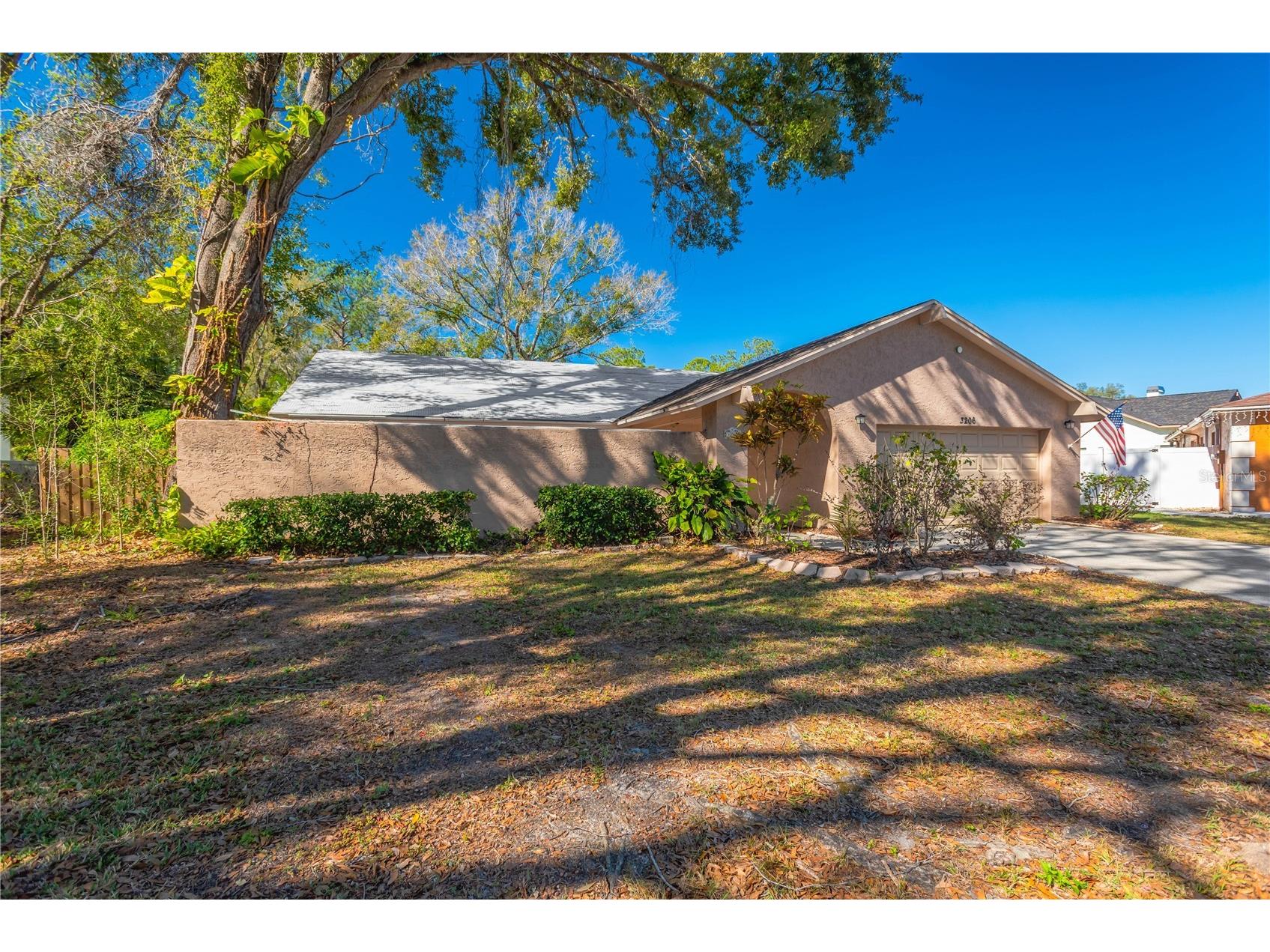 3206 Shady Glen Circle Tampa FL 33618 TB8466709 image2