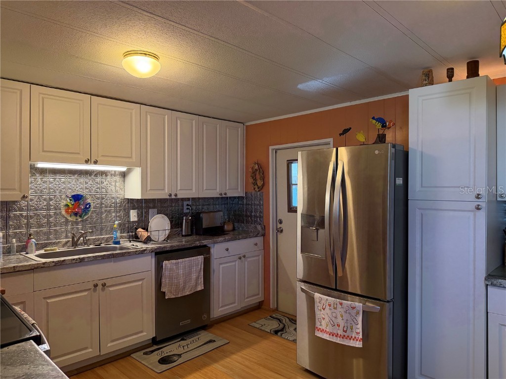 3207 Brewster Drive Holiday FL 34690 TB8444939 image15