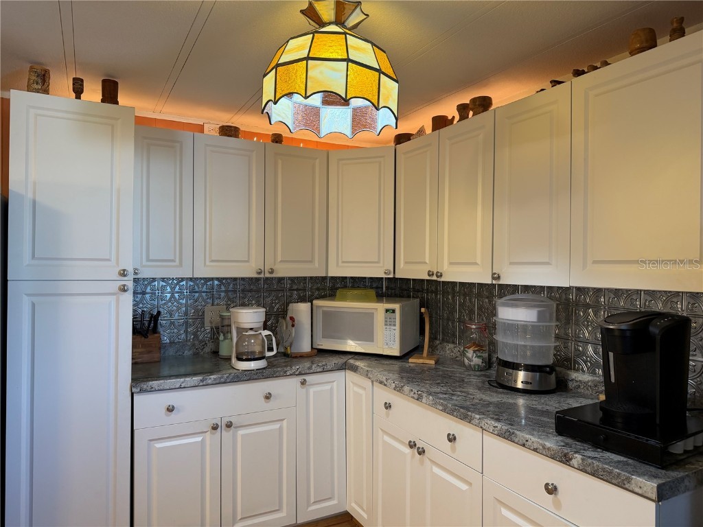 3207 Brewster Drive Holiday FL 34690 TB8444939 image9