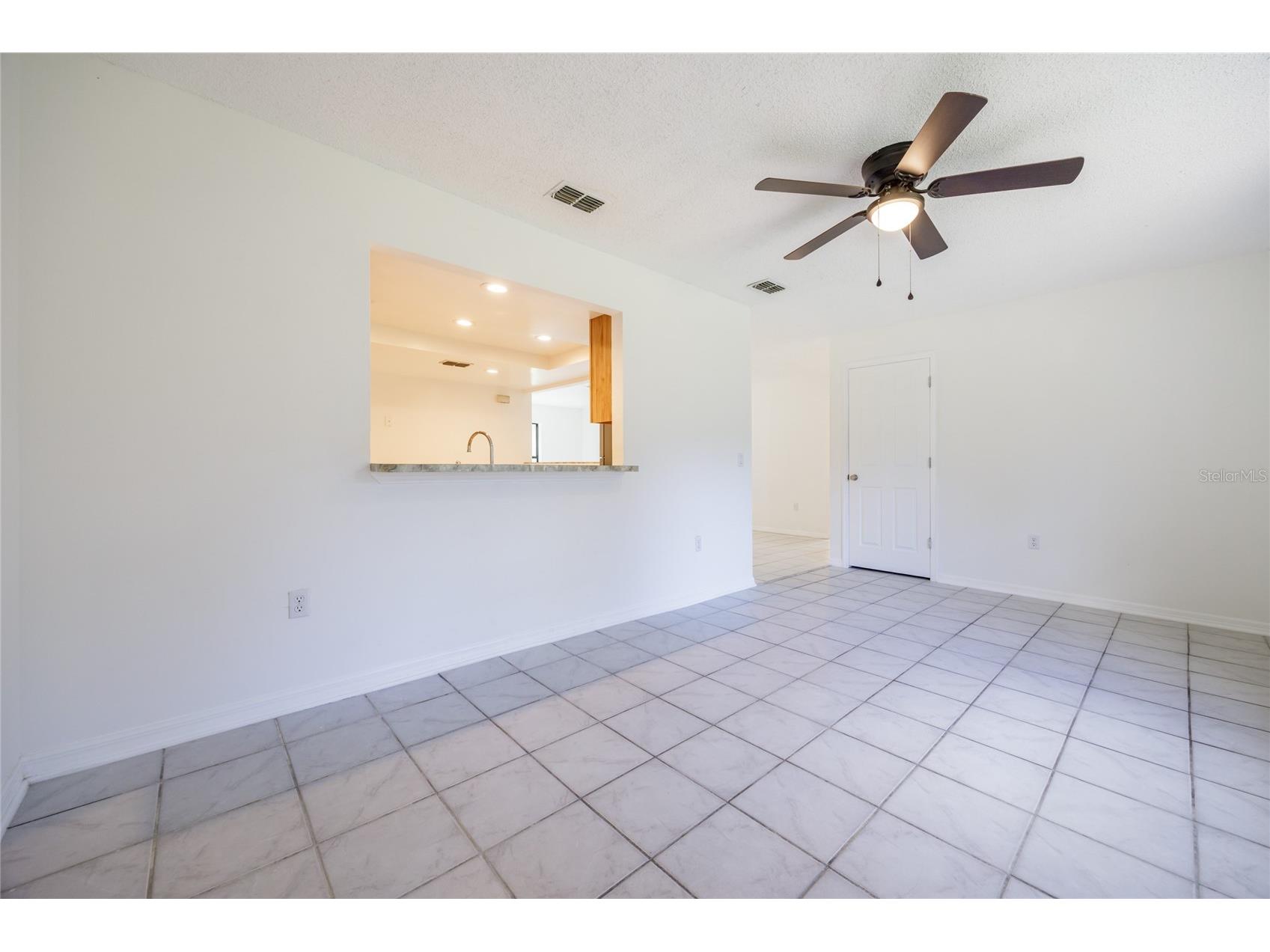 3207 E Withlacoochee Trail Dunnellon FL 34434 OM719739 image35