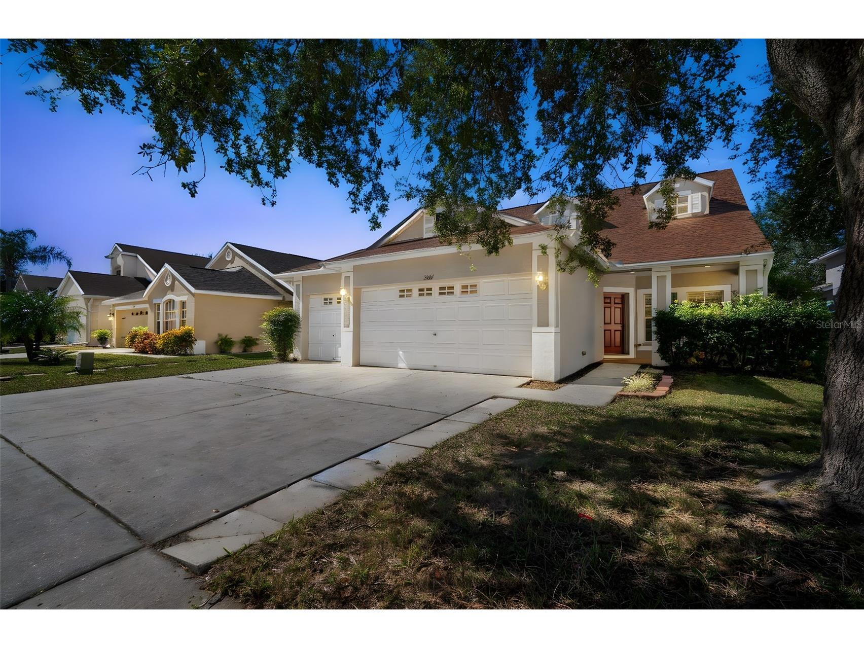 3207 Prairie Iris Drive Land O Lakes FL 34638 W7880709 image1