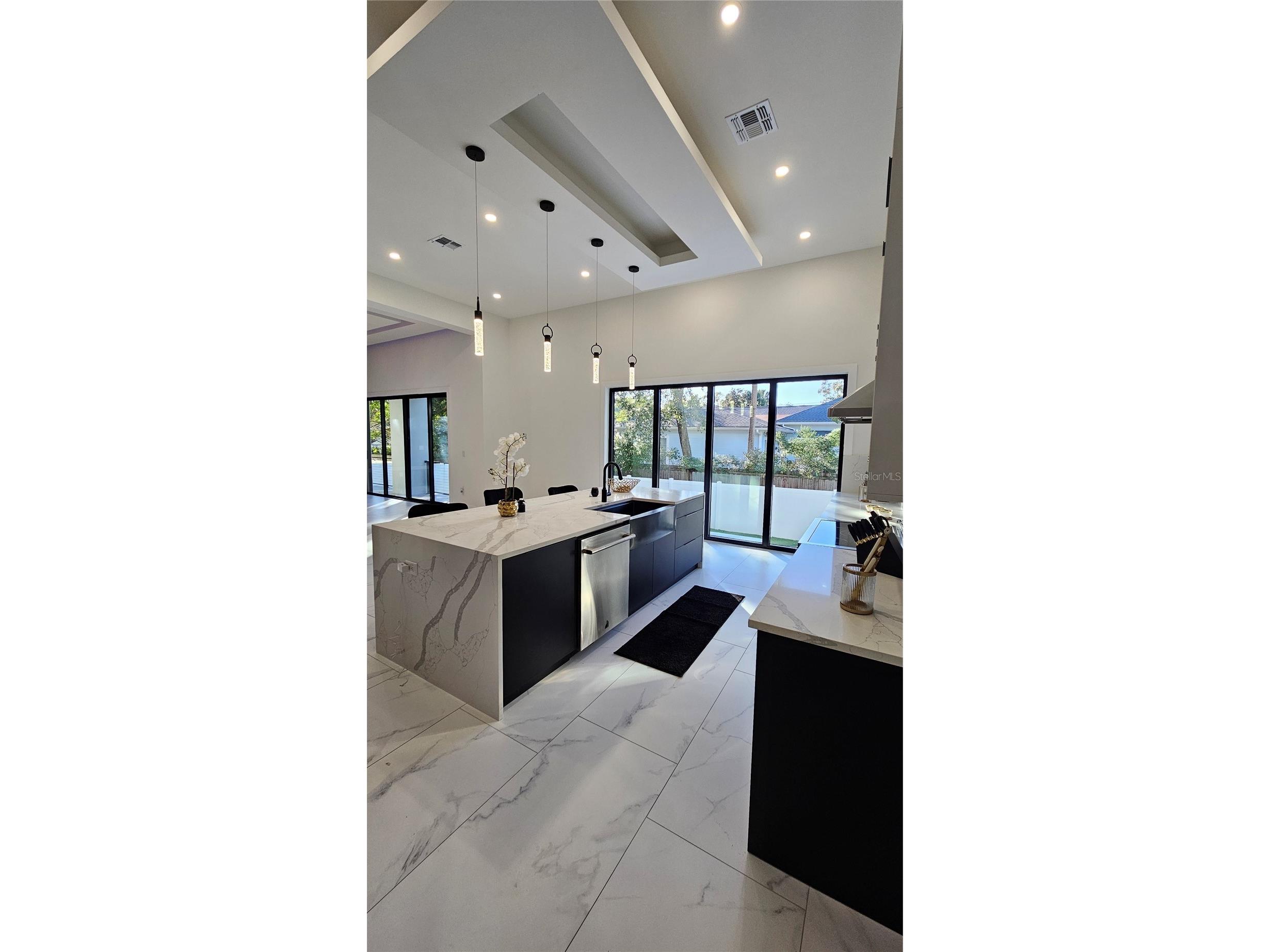 3207 S Manhattan Avenue Tampa FL 33629 L4958733 image4