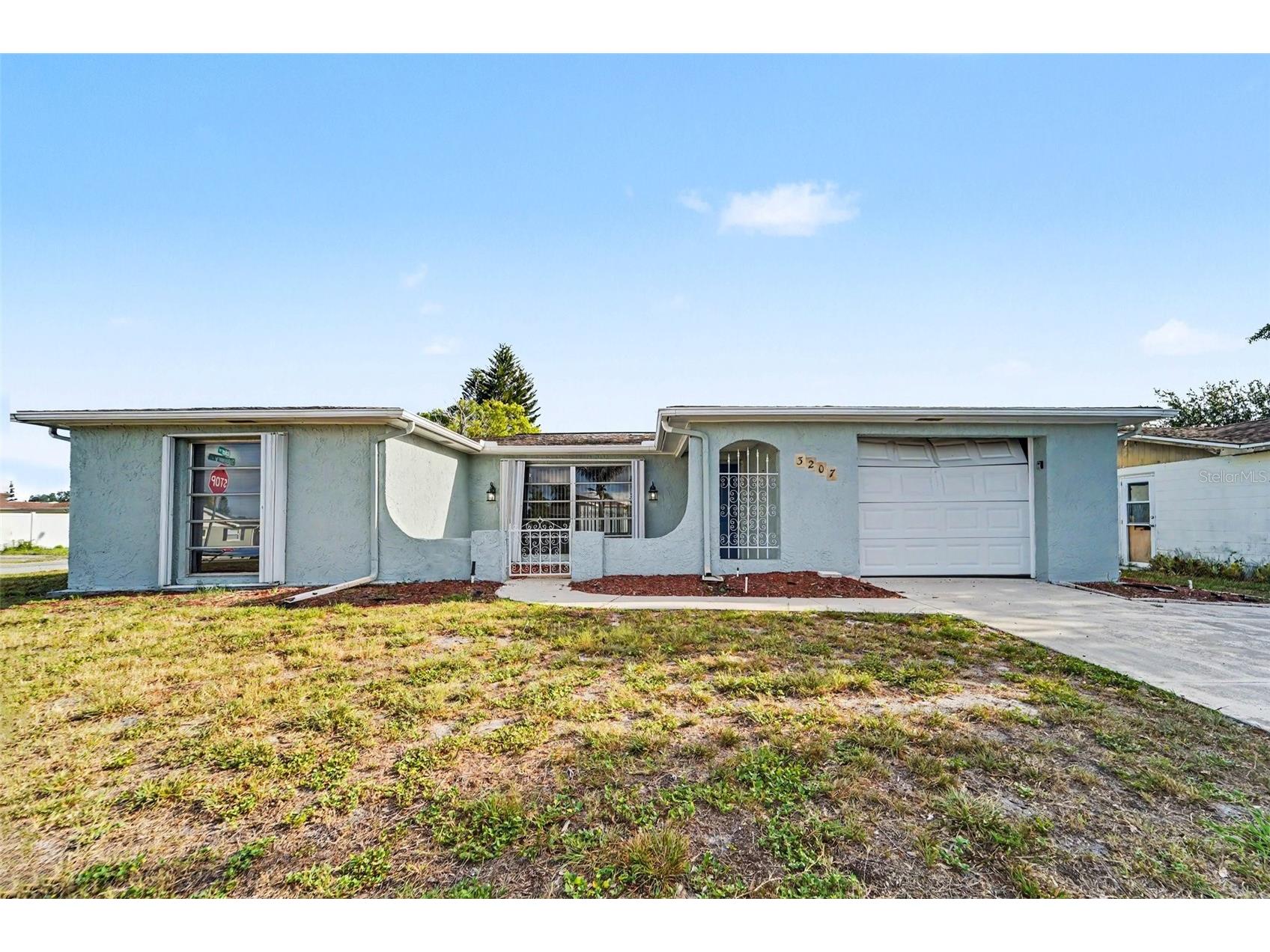 3207 Salisbury Drive Holiday FL 34691 O6417244 image1
