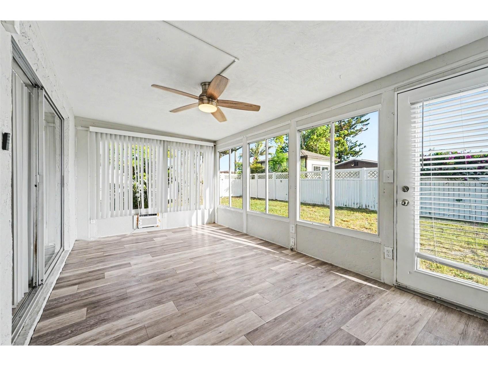 3207 Salisbury Drive Holiday FL 34691 O6417244 image7