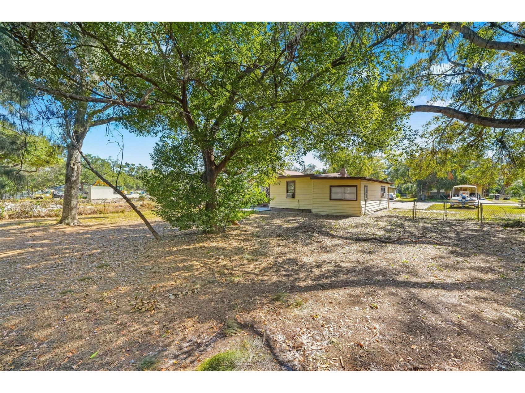 3207 W Wyoming Avenue Tampa FL 33611 TB8465831 image14