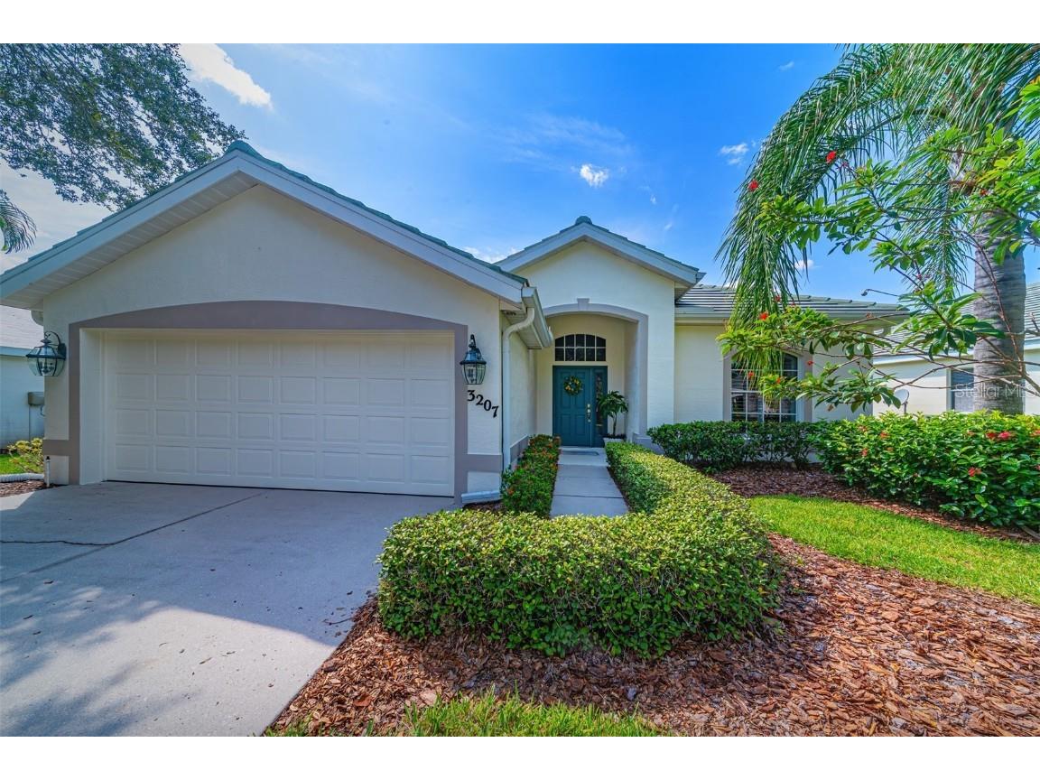 3207 Woodland Fern Drive Parrish FL 34219 - MANATEE RIVER A4580224 image1