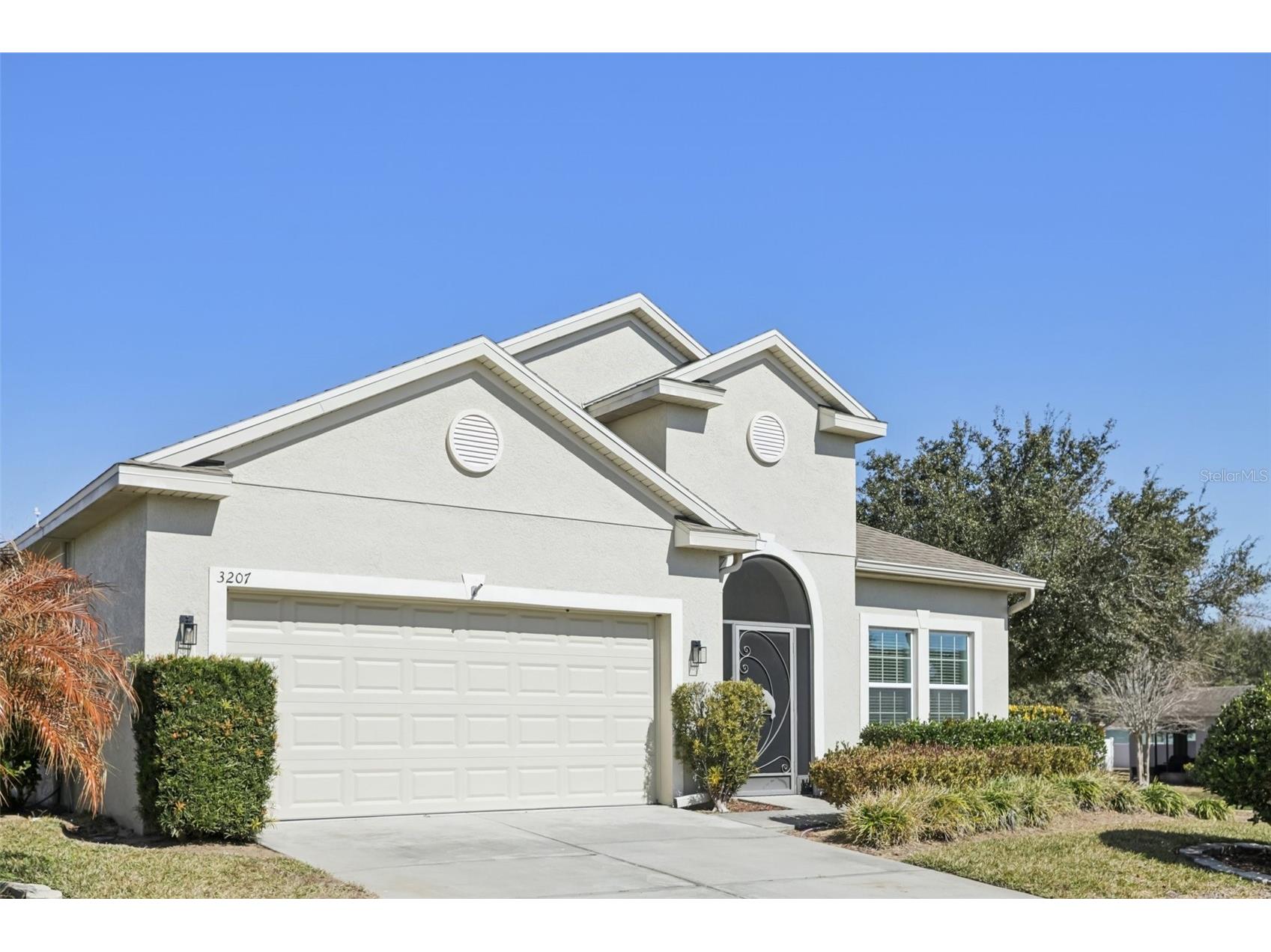 3207 Zander Drive Grand Island FL 32735 O6381450 image1