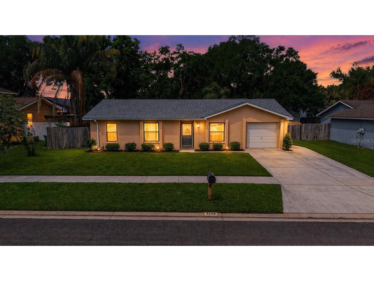 3208 Acapulco Drive Riverview FL 33578 TB8488516 image1