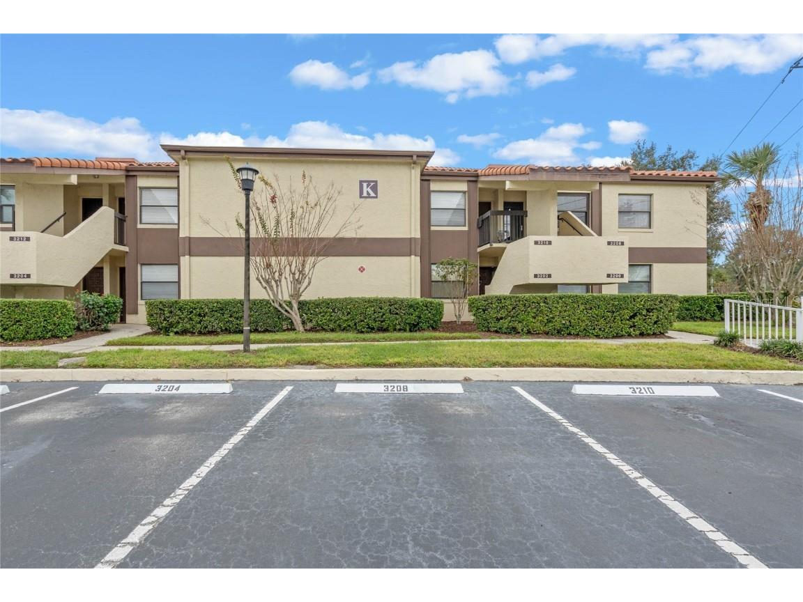 3208 Candle Ridge Drive #204 Orlando FL 32822 - LAKE FREDRICA O6172123 image1