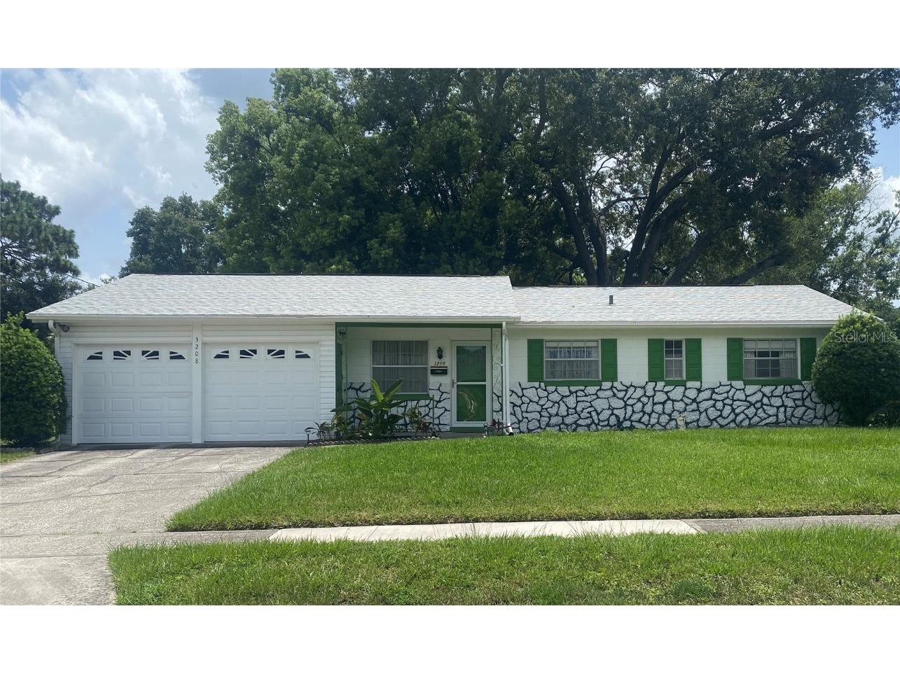 3208 Kelvington Drive Orlando FL 32810 G5084876 image1