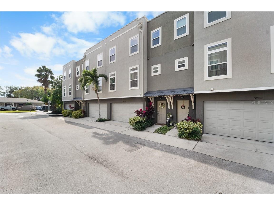 3208 Marcellus Circle Tampa FL 33609 TB8337724 image1