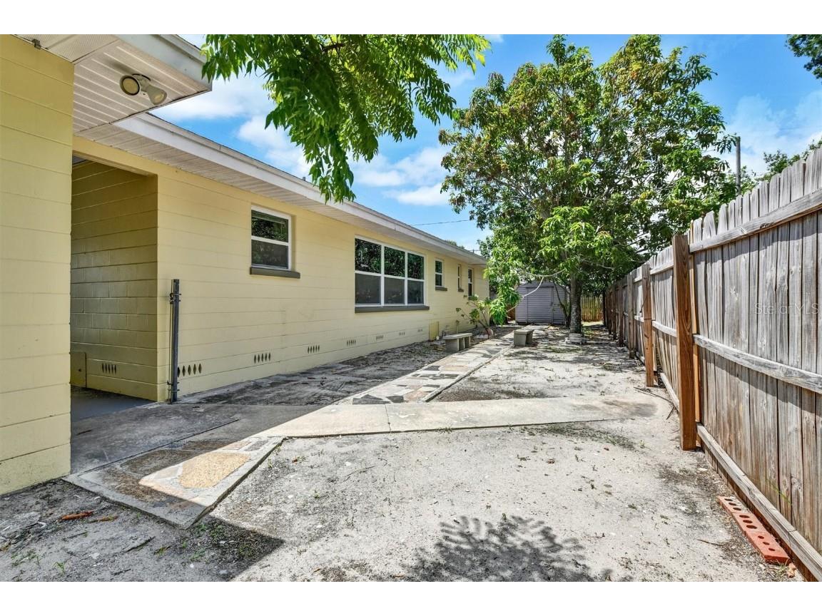 3208 N Avenida Republica De Cuba Tampa FL 33605 TB8414188 image34