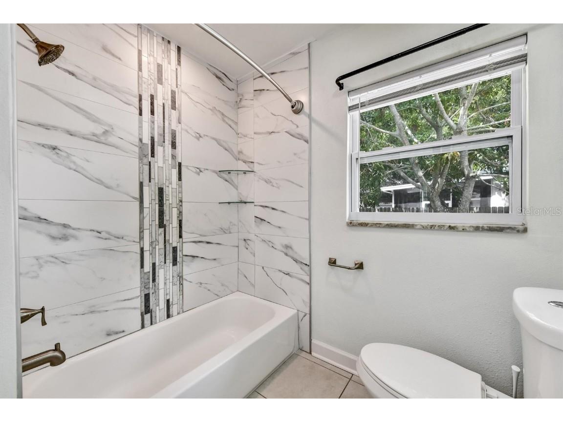 3208 N Avenida Republica De Cuba Tampa FL 33605 TB8458097 image22