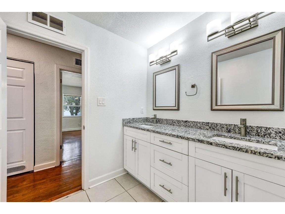 3208 N Avenida Republica De Cuba Tampa FL 33605 TB8458097 image23