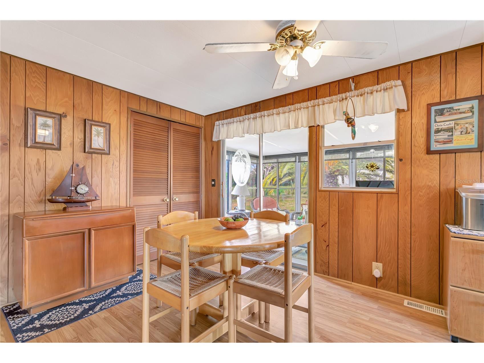 3208 Oakwood Boulevard S Sarasota FL 34237 A4688802 image26