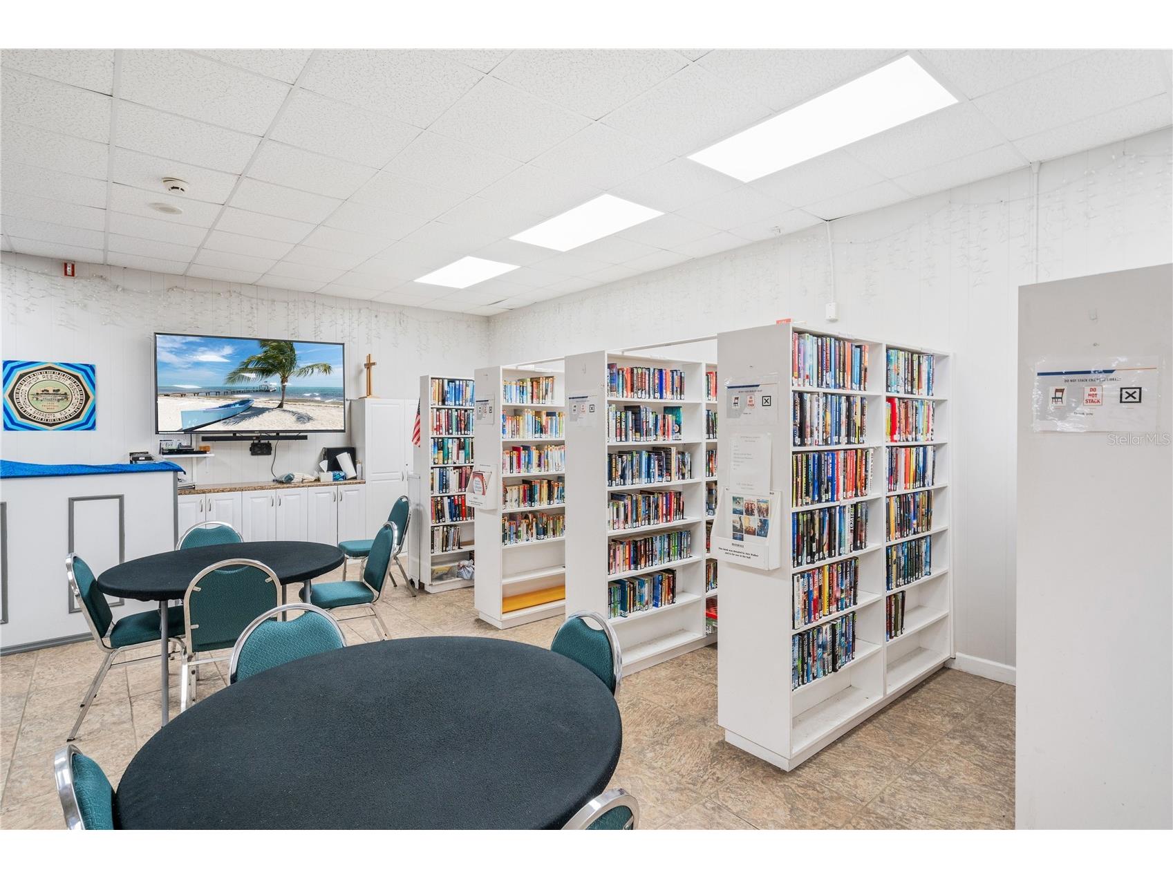 3208 Oakwood Boulevard S Sarasota FL 34237 A4688802 image55
