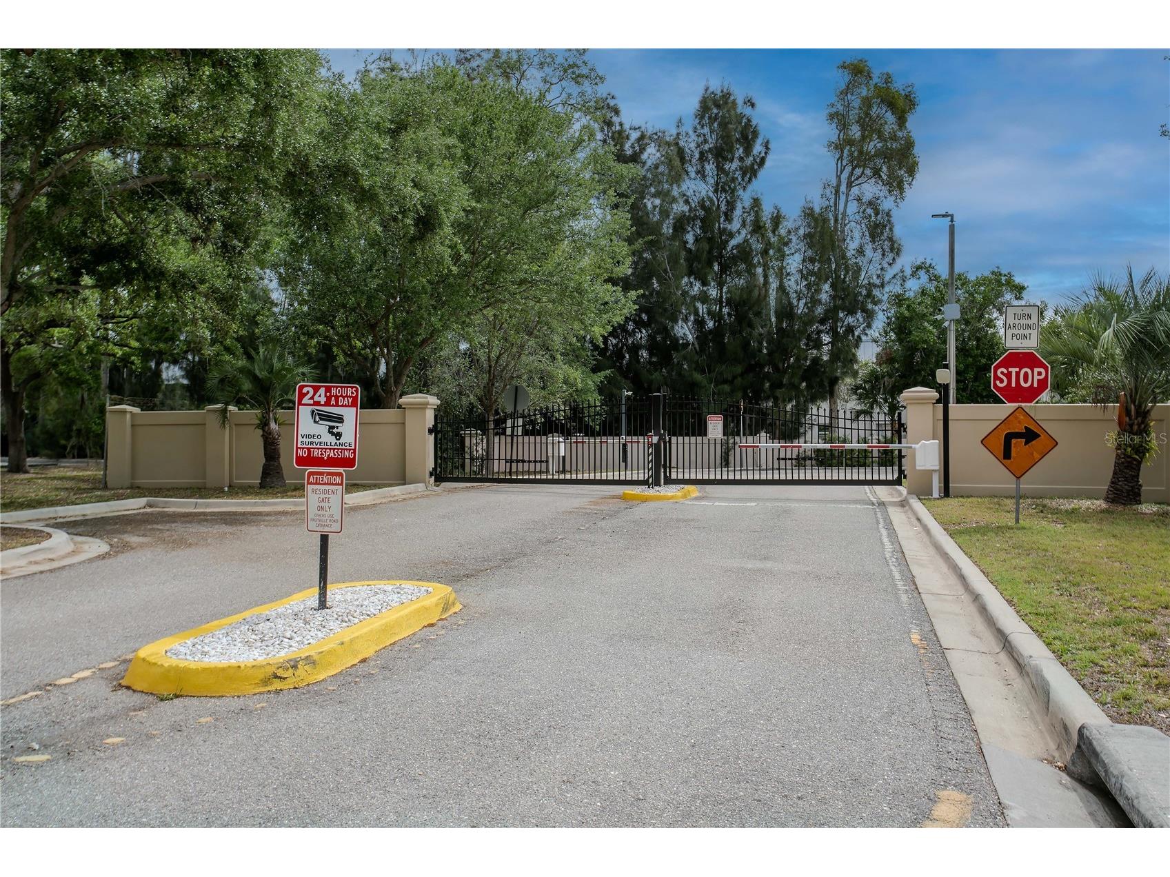 3208 Oakwood Boulevard S Sarasota FL 34237 A4688802 image57