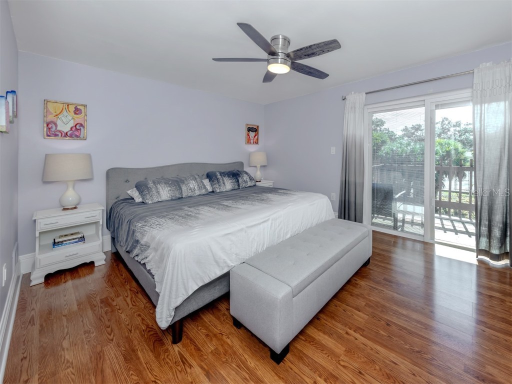 3208 Ramblewood Drive N Sarasota FL 34237 A4669982 image18