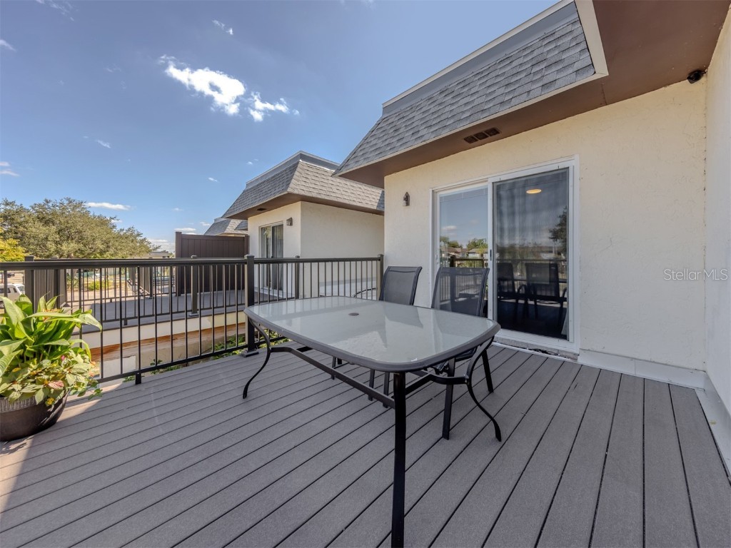 3208 Ramblewood Drive N Sarasota FL 34237 A4669982 image24