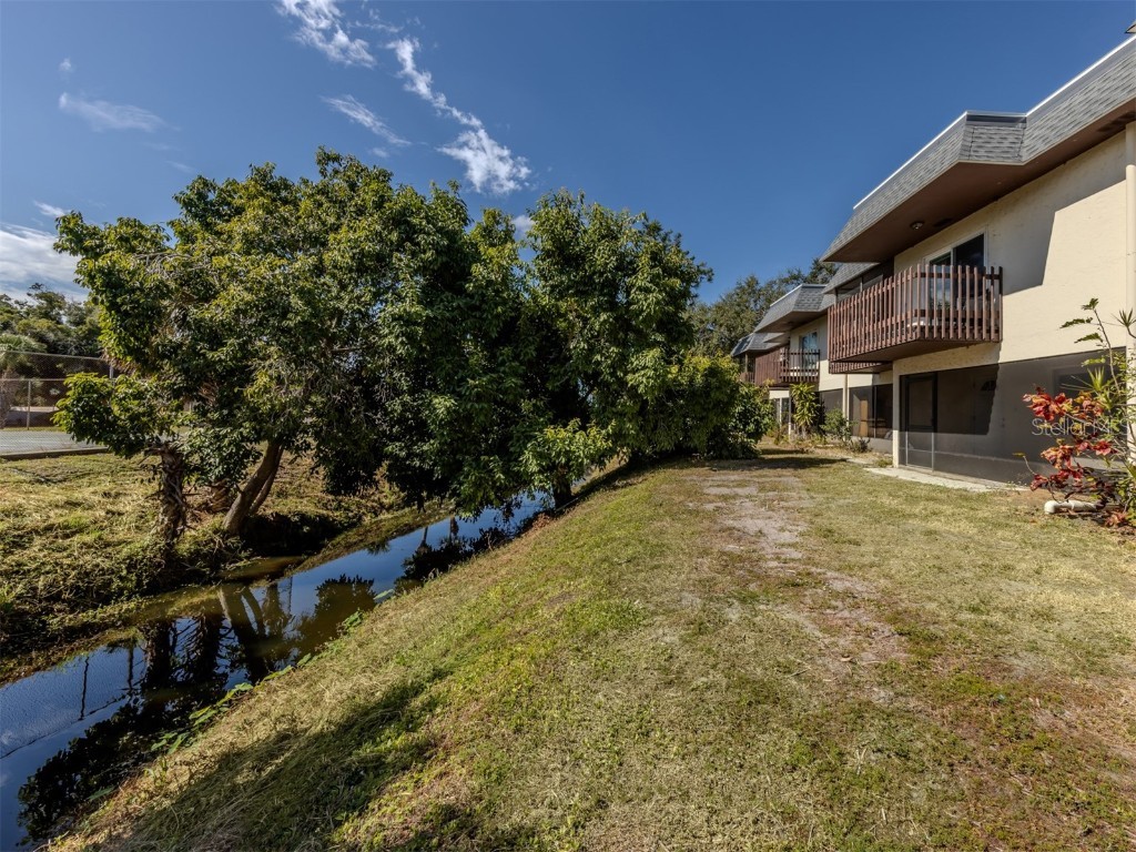 3208 Ramblewood Drive N Sarasota FL 34237 A4669982 image28