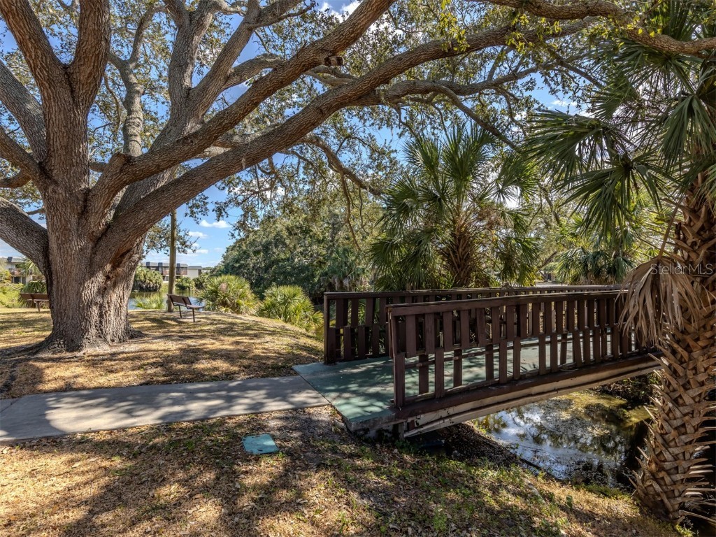 3208 Ramblewood Drive N Sarasota FL 34237 A4669982 image30