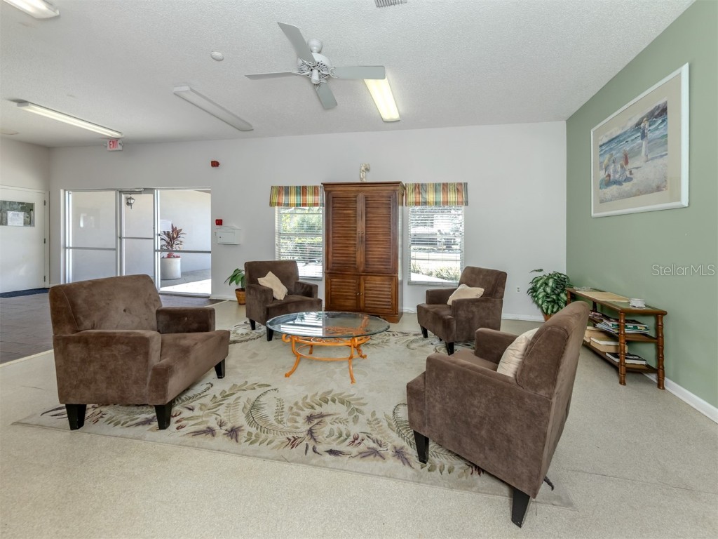 3208 Ramblewood Drive N Sarasota FL 34237 A4669982 image36