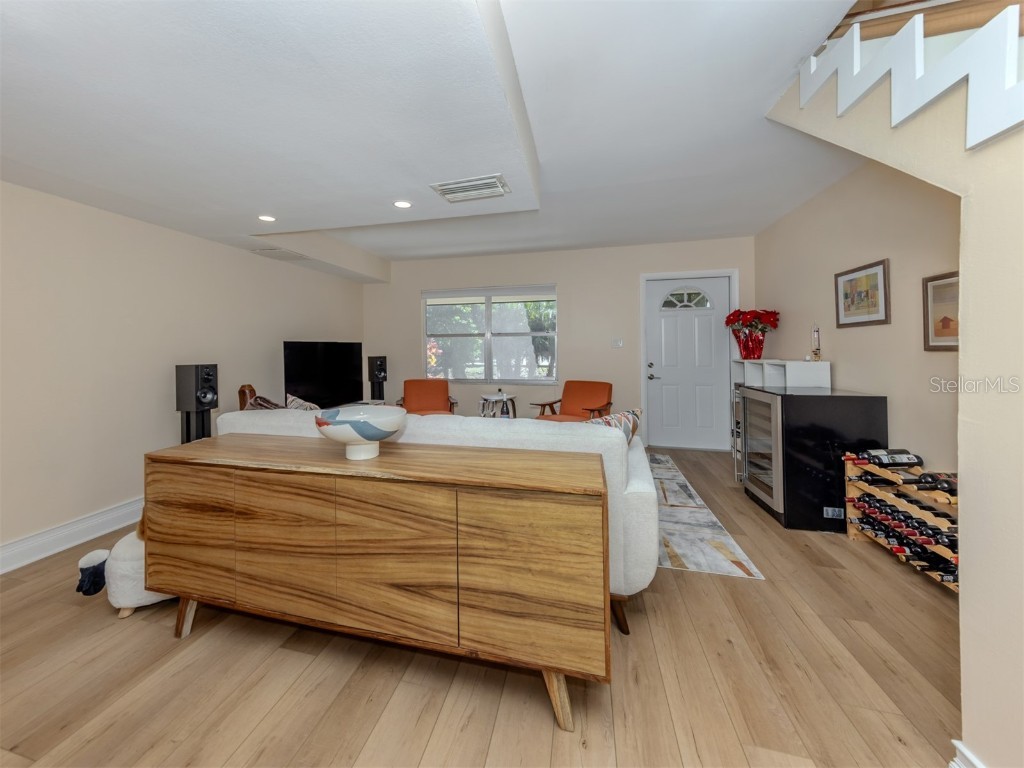 3208 Ramblewood Drive N Sarasota FL 34237 A4669982 image4