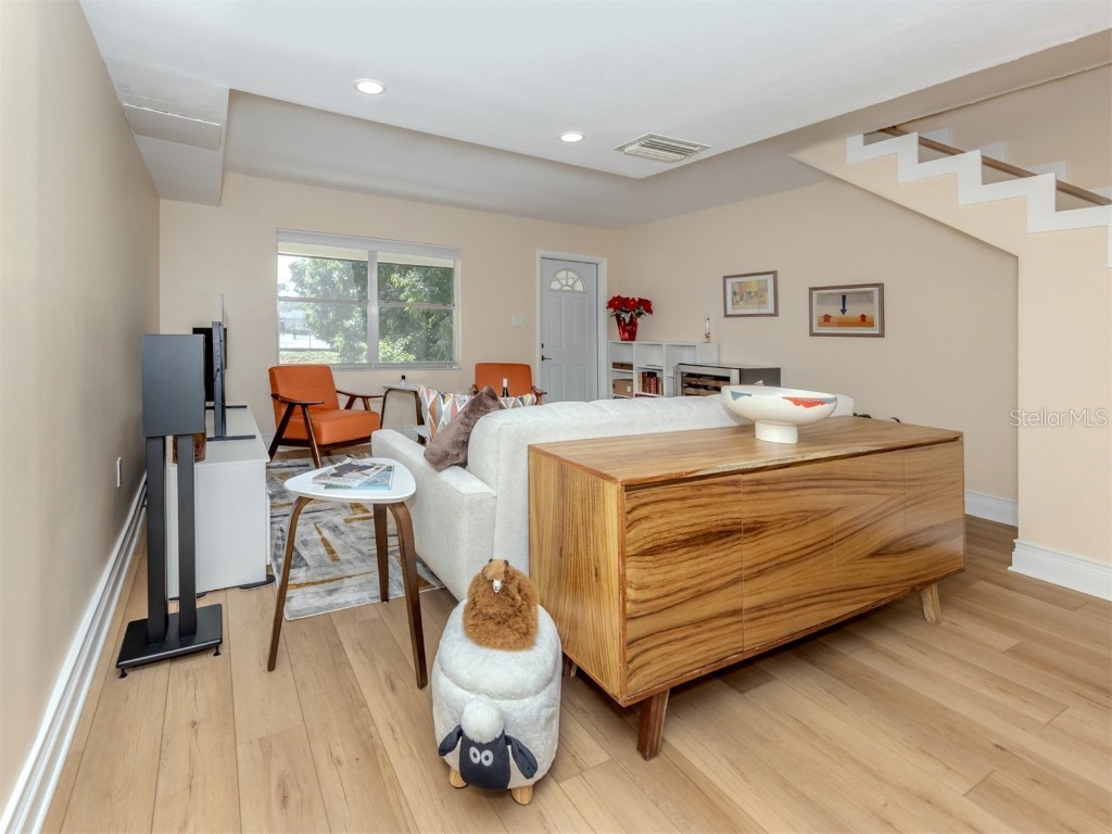 3208 Ramblewood Drive N Sarasota FL 34237 A4669982 image5