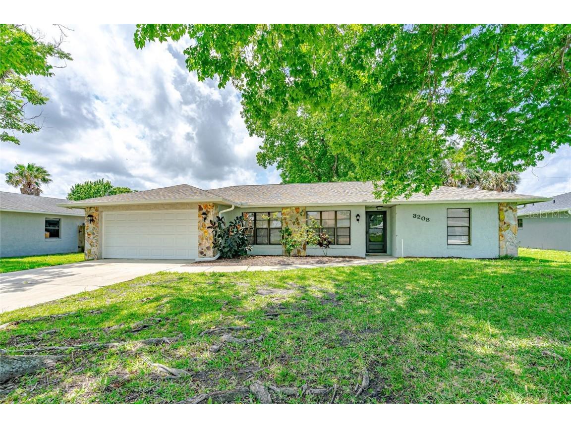 3208 Sabal Palm Drive Edgewater FL 32141 V4929961 image1