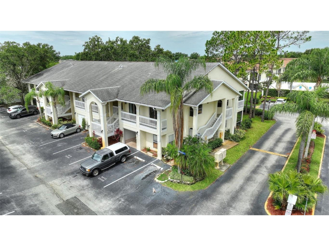 3208 Sabal Palms Court #B Kissimmee FL 34747 G5070405 image1