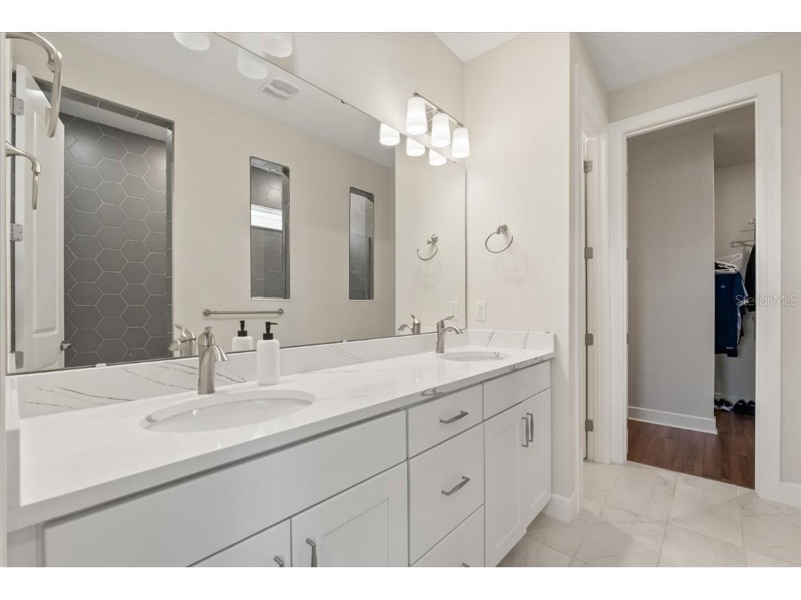 3208 Sailing Pier Avenue Winter Garden FL 34787 O6346268 image27