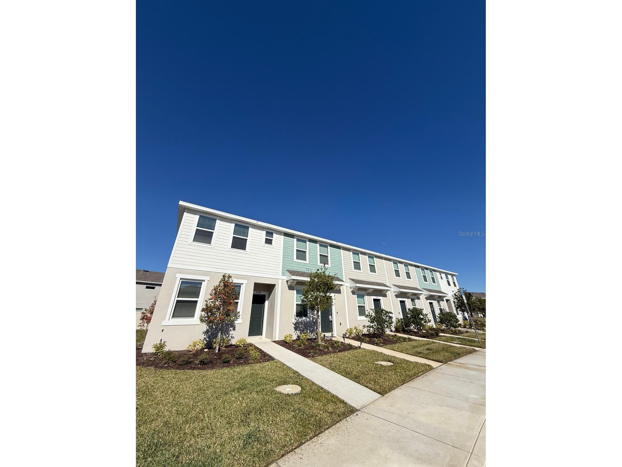 3208 Skyline Loop Kissimmee FL 34758 S5148408 image1