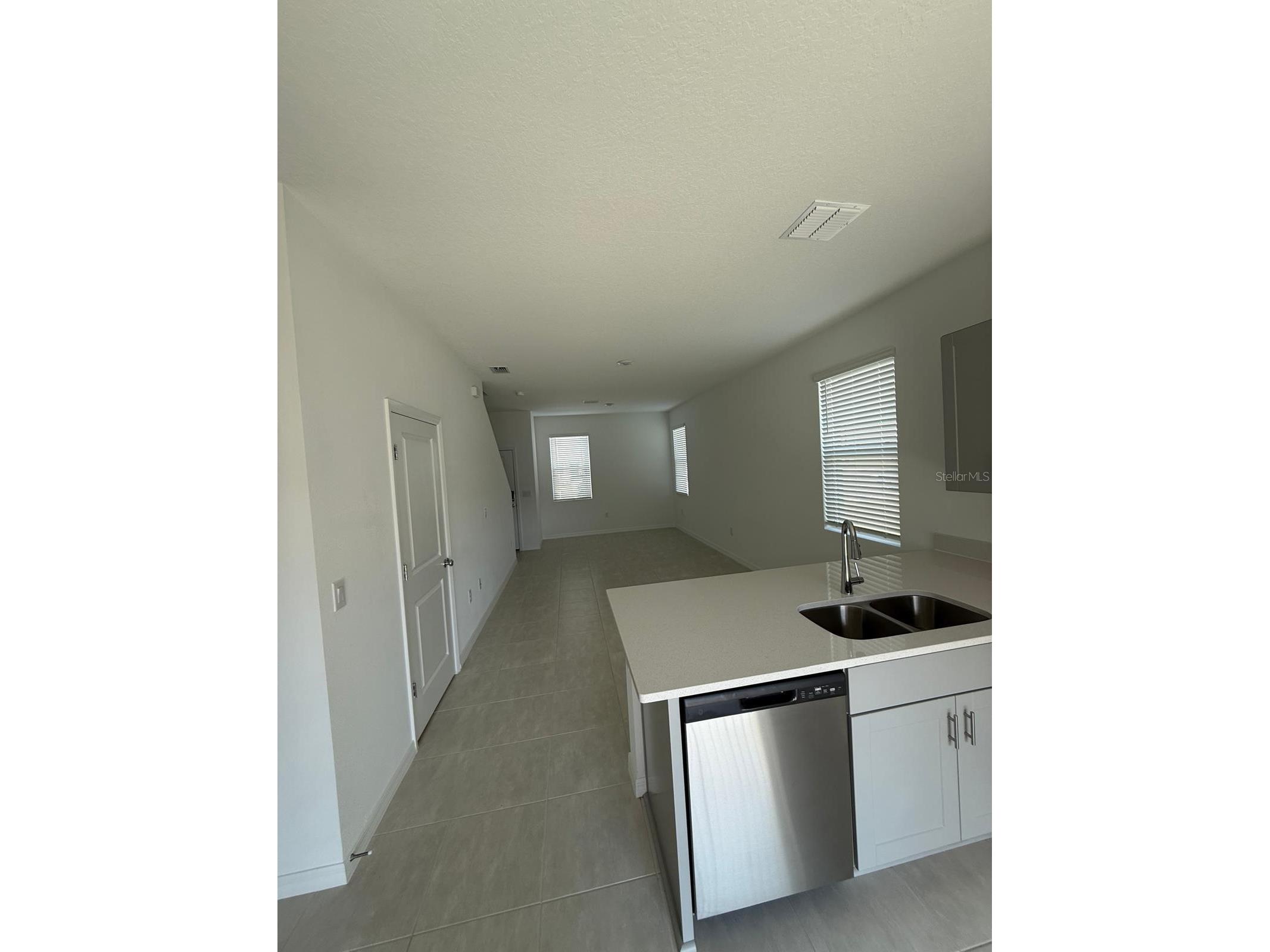 3208 Skyline Loop Kissimmee FL 34758 S5148408 image18