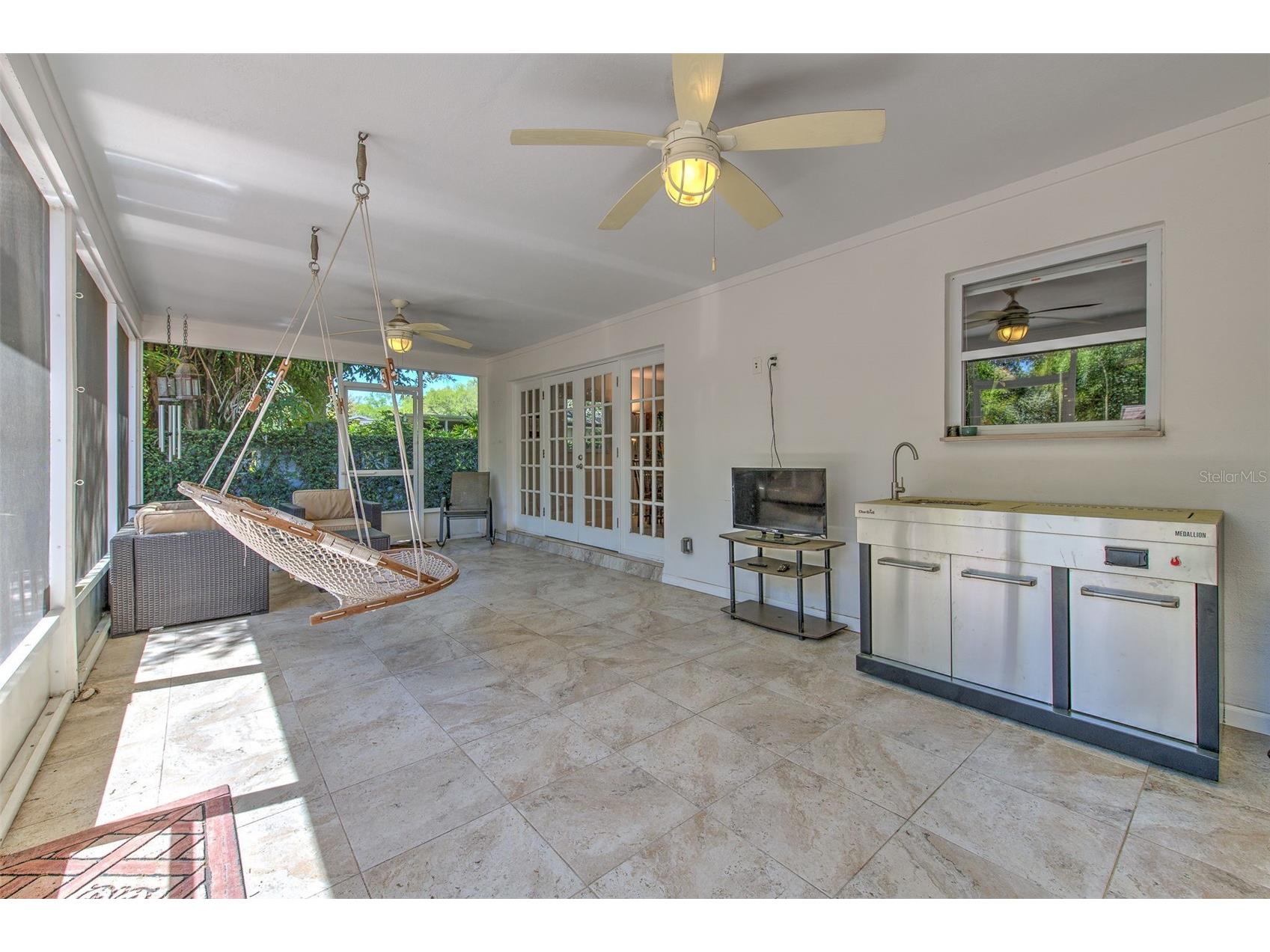 3208 W Hawthorne Road Tampa FL 33611 TB8479770 image23