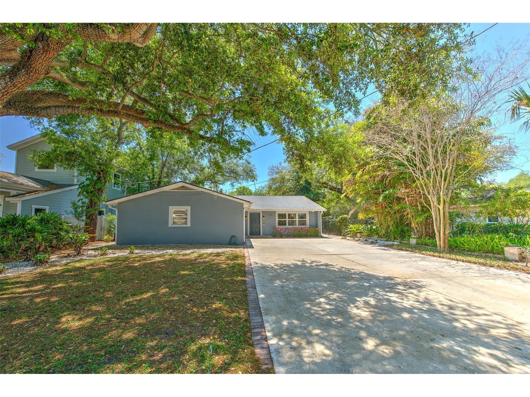 3208 W Hawthorne Road Tampa FL 33611 TB8479770 image26