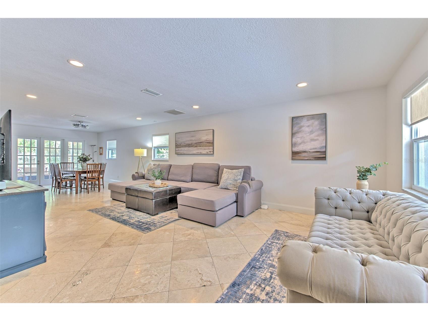3208 W Hawthorne Road Tampa FL 33611 TB8479770 image8