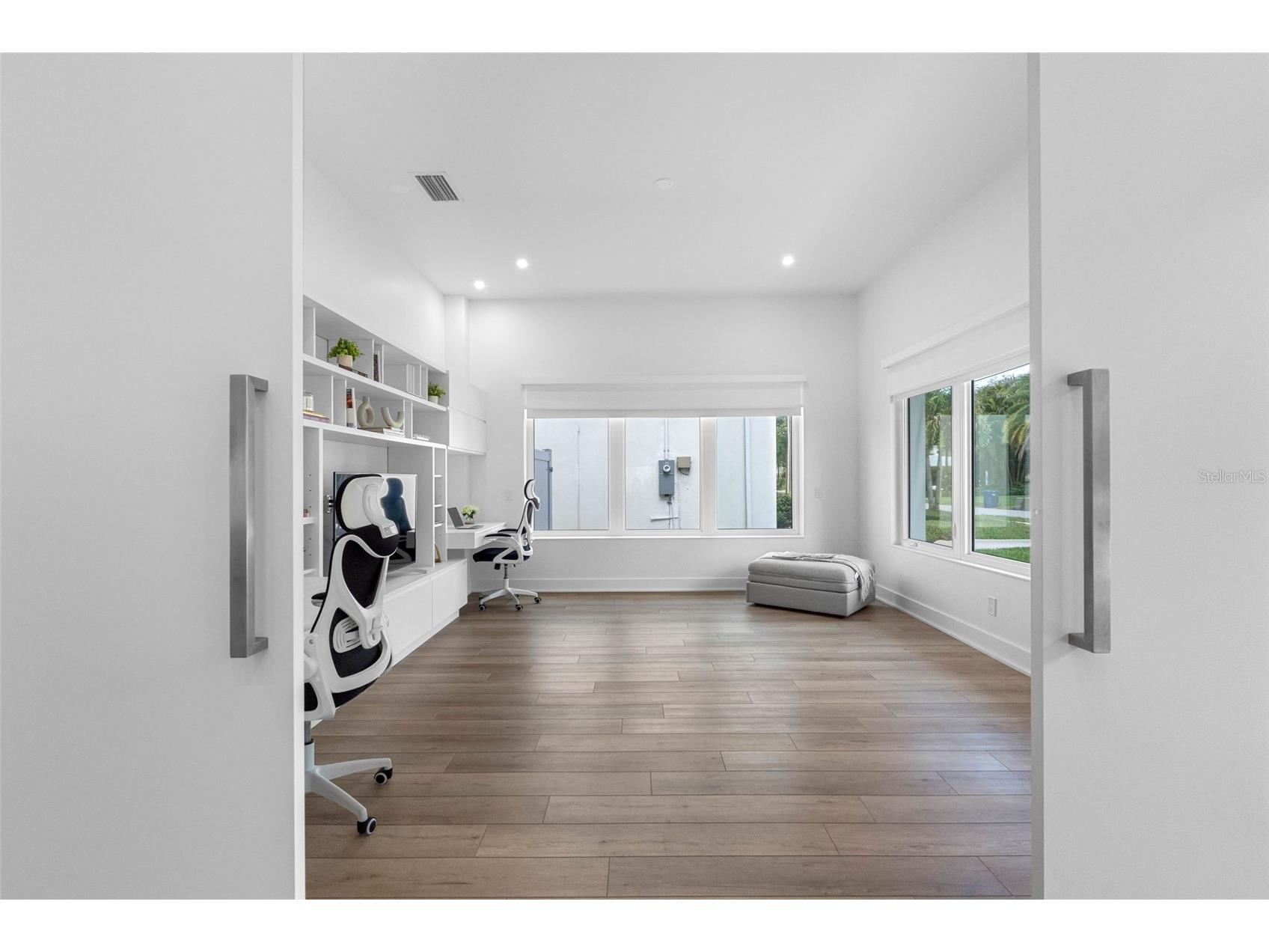 3208 W Lawn Avenue Tampa FL 33611 TB8515630 image10