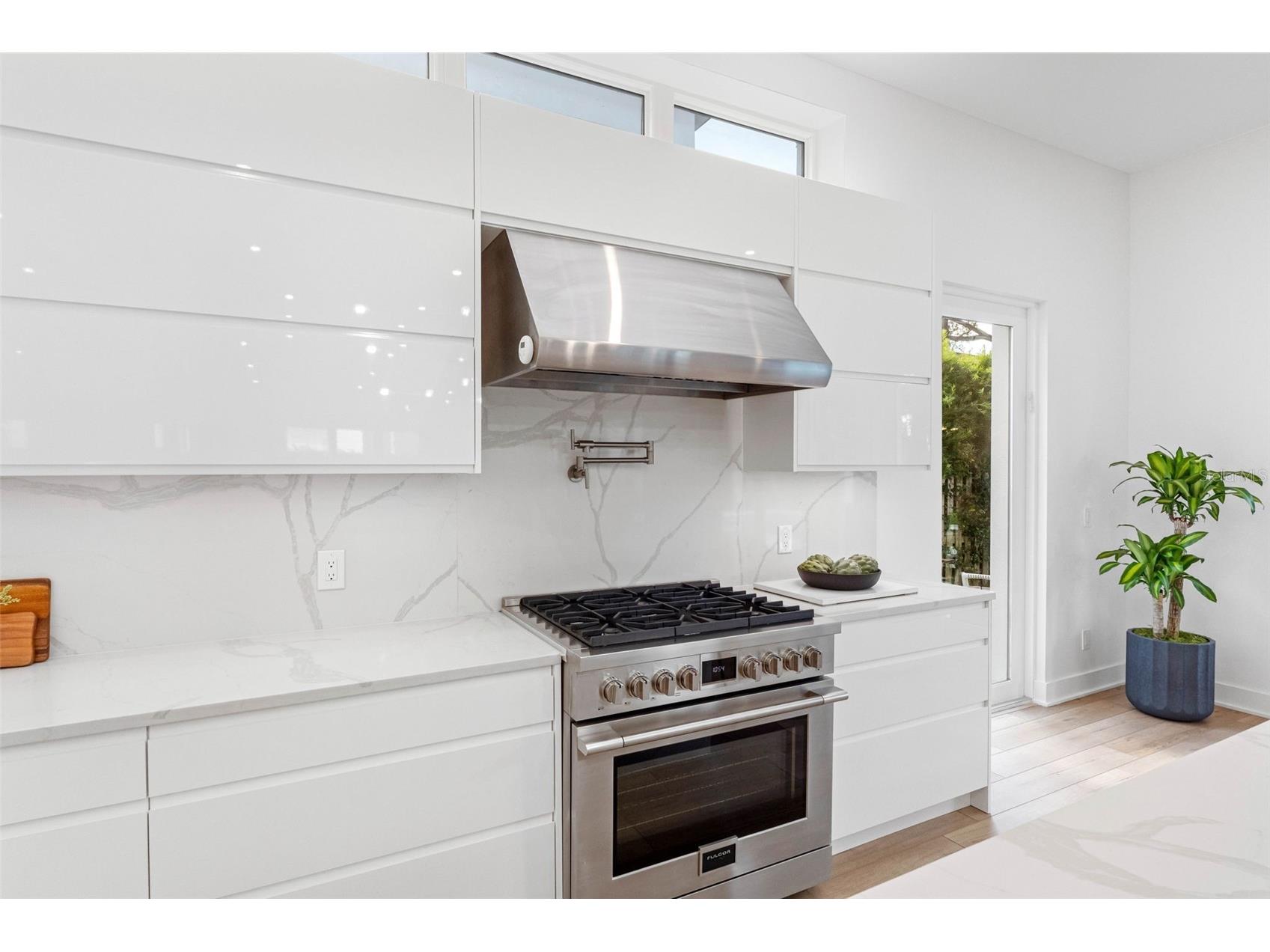 3208 W Lawn Avenue Tampa FL 33611 TB8515630 image23