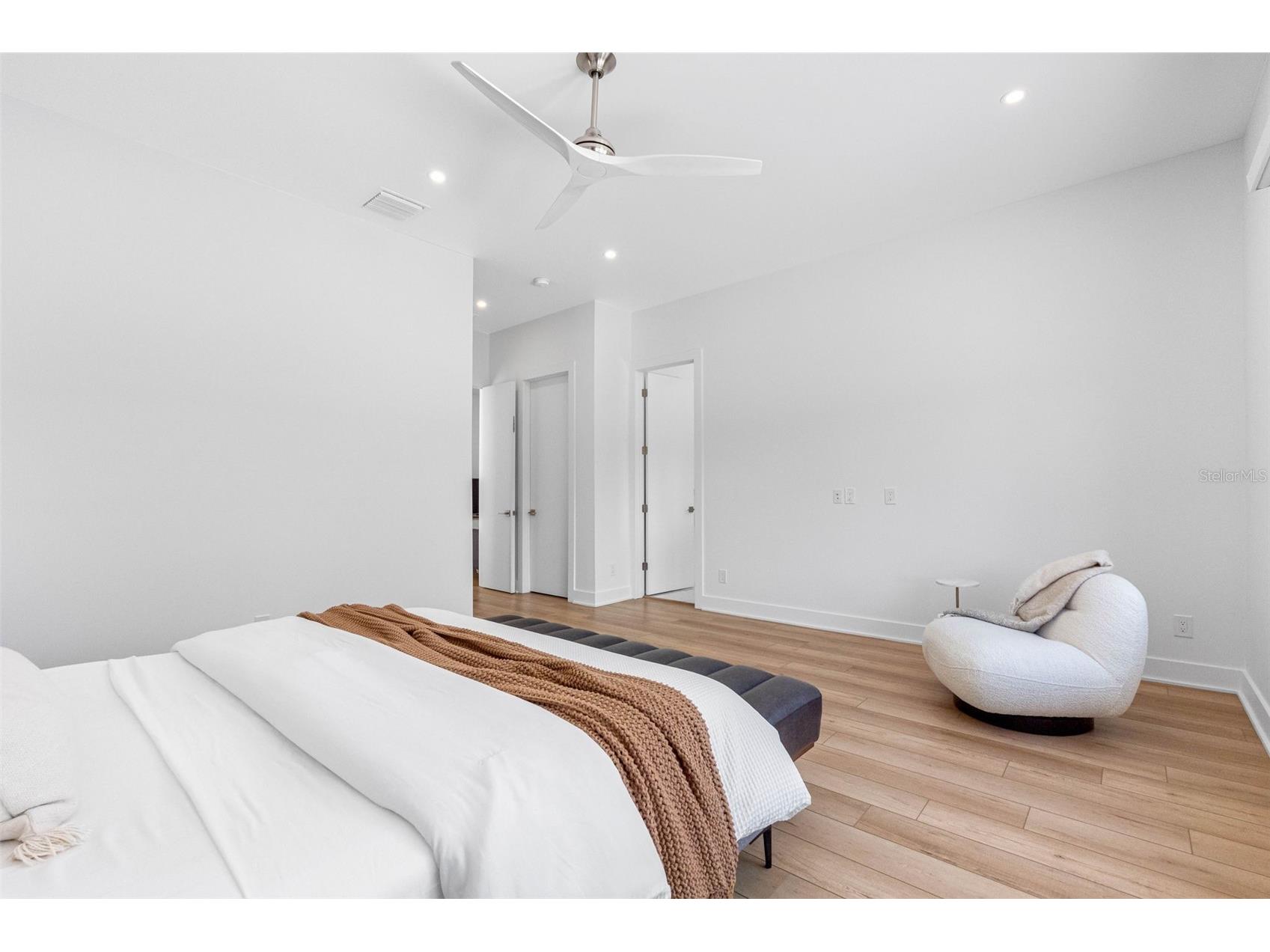 3208 W Lawn Avenue Tampa FL 33611 TB8515630 image33