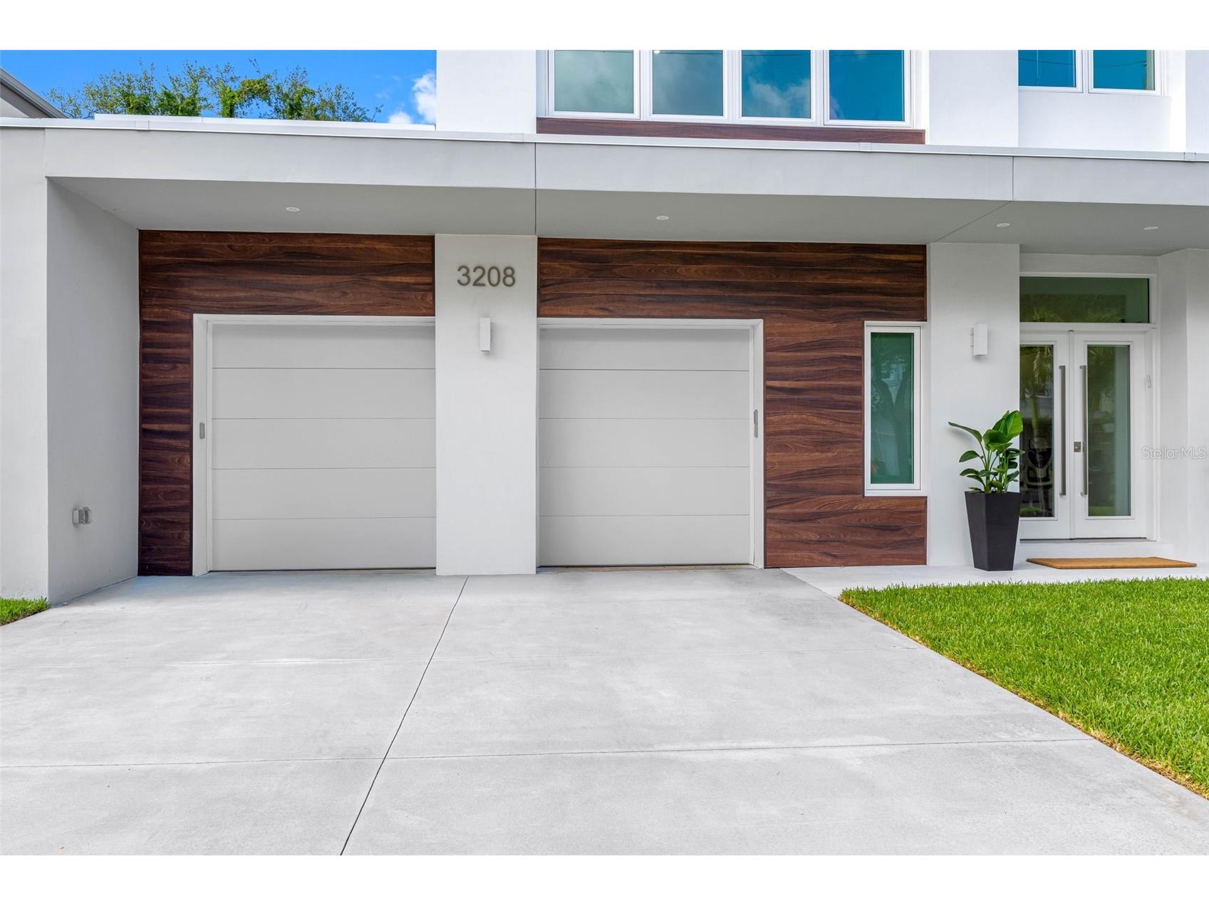 3208 W Lawn Avenue Tampa FL 33611 TB8515630 image63