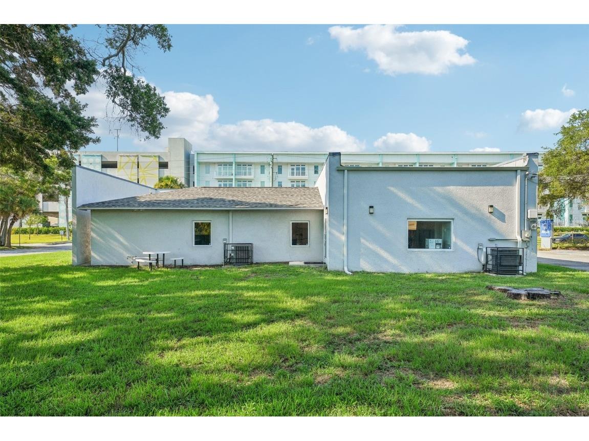 3209 30th Avenue S Saint Petersburg FL 33712 U8253554 image15