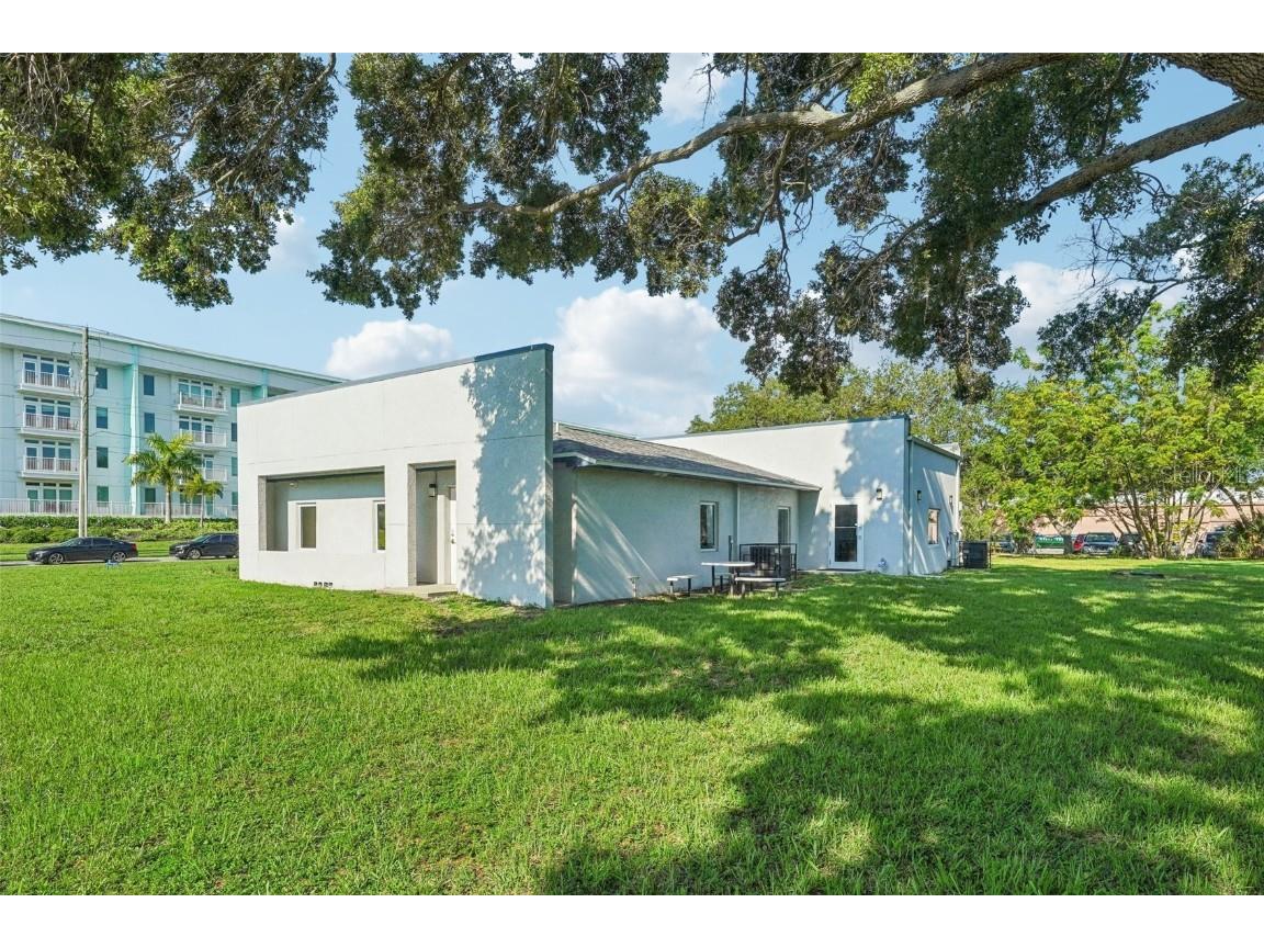 3209 30th Avenue S Saint Petersburg FL 33712 U8253554 image17