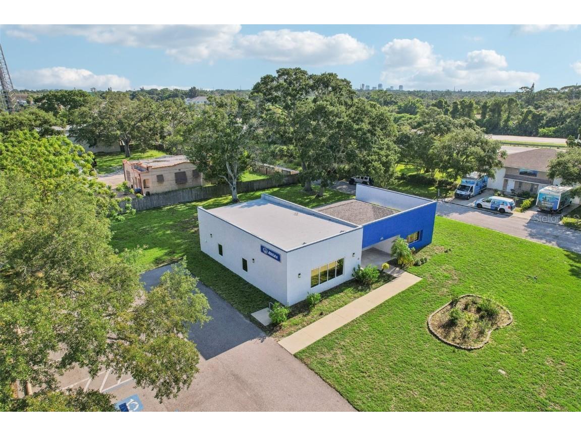 3209 30th Avenue S Saint Petersburg FL 33712 U8253554 image4