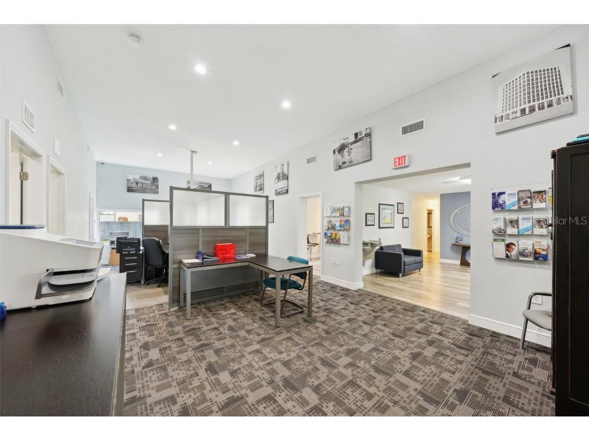 3209 30th Avenue S Saint Petersburg FL 33712 U8253554 image42