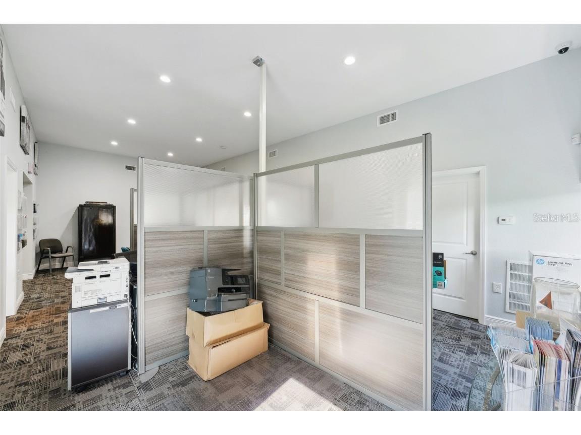 3209 30th Avenue S Saint Petersburg FL 33712 U8253554 image46