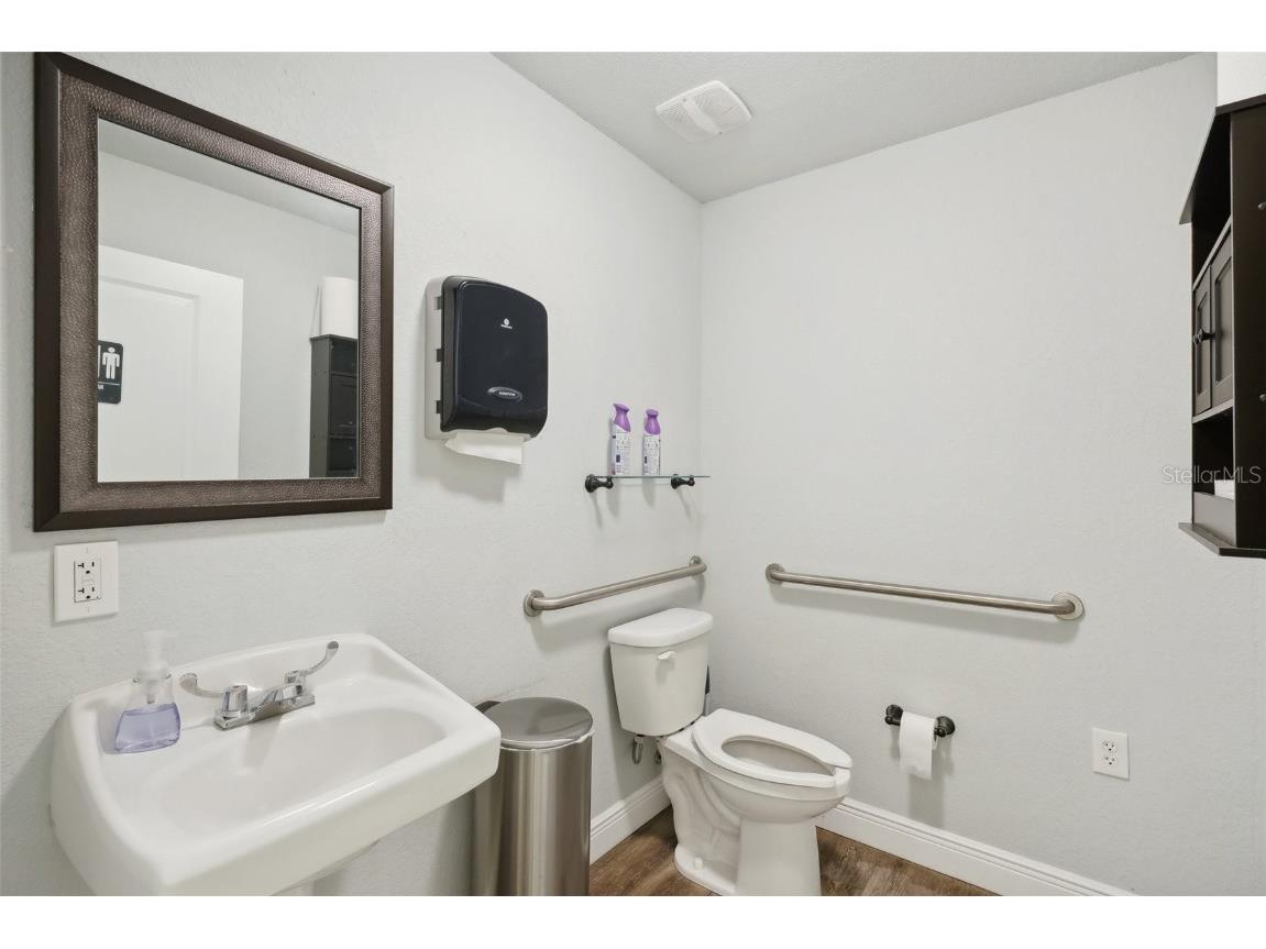 3209 30th Avenue S Saint Petersburg FL 33712 U8253554 image48