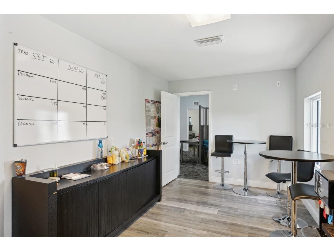 3209 30th Avenue S Saint Petersburg FL 33712 U8253554 image51