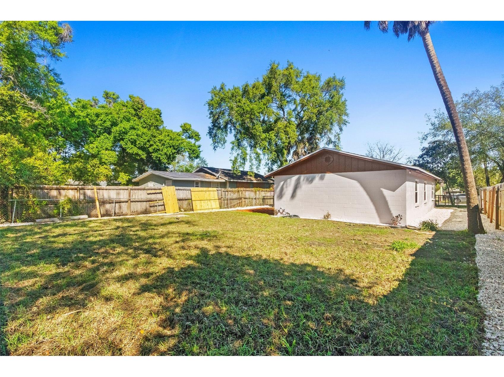 3209 E Frierson Avenue Tampa FL 33610 TB8487988 image24